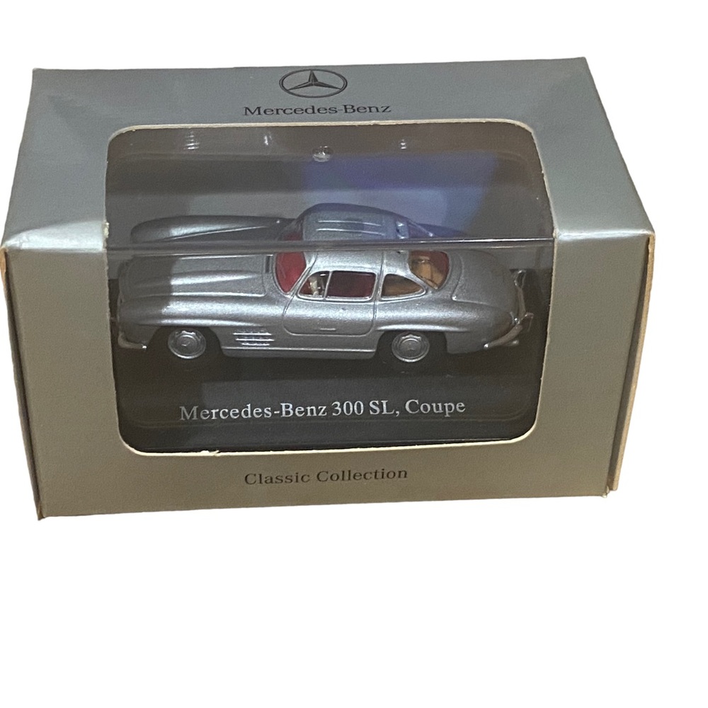 Vintage Mercedes Benz 300 SL Coupe Mini Car Model